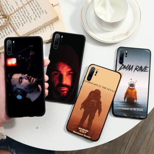 Masked Wolf Astronaut In The Ocean Phone Case For Huawei Honor NOVA inova Y 4 5 6 7 8 9 A C E X I v 20 30 s p II pro PLAY lite