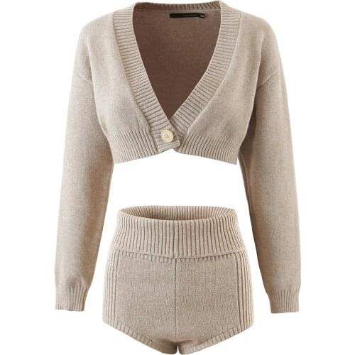 JC·KILIG 2021 Single Button Long Sleeve V-Neck Knitted Cardigan Top + Casual Flanging Buttock Knitted Shorts L9793 9794