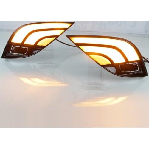 Car LED DRL Daylights For Toyota Camry XSE SE 2018 2019 Dynamic Yellow Turn Signal Daytime Running Light