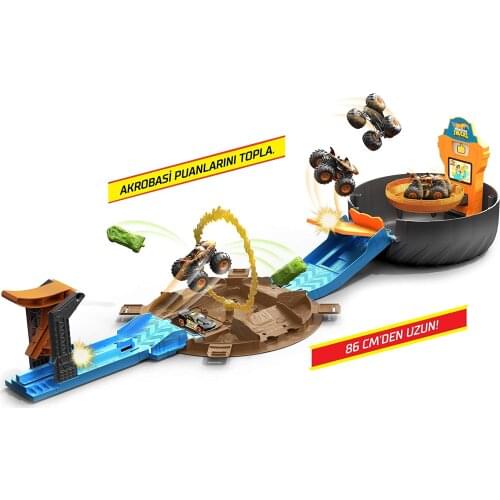 Hot Wheels® Monster Trucks Stunt Tire™ Play Set
