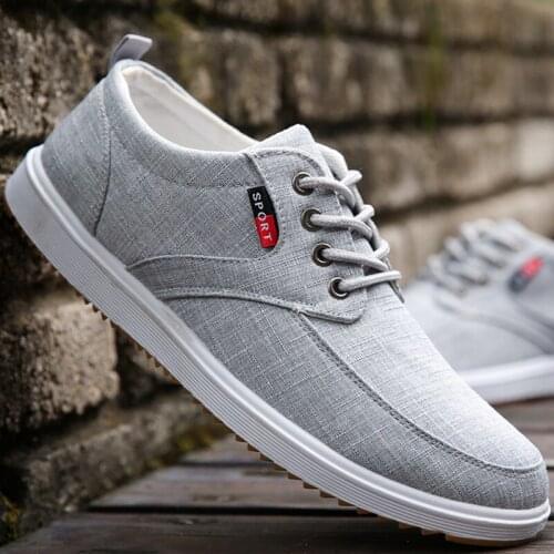 Chaussure Homme Canvas Men Casual Shoes Solid Color Breathable Flats Sneakers Men Fashion Light Shallow Running Sneaker New 2021