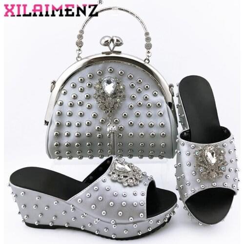 2020 New Design Italian Women Shoes Matching Bag in Silver Color Comfortable Heels Slipper with River Newest African Women Shoes