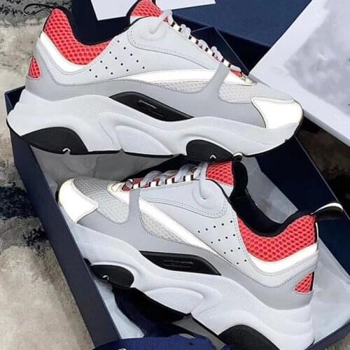 Casal masculino de luxo tênis de corrida feminino casual masculino esporte estável menina design de marca tamanho grande 47 maré