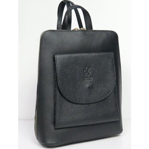 VERA PELLE Women's Black Bags