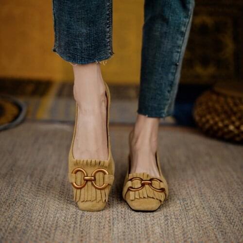 New Summer/Autumn Women Shoes Square Toe Low-heel Sheep Suede Pumps Heels French Retro Style Tassel Metal Buckle Shoes for Women