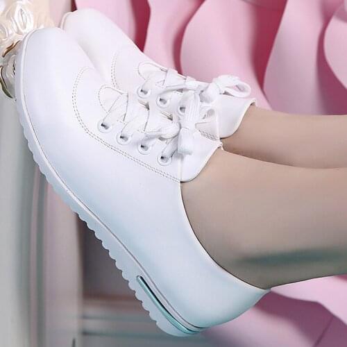 Leather sneakers ladies casual shoes ladies sneakers 2021 comfortable sneakers spring womens shoes