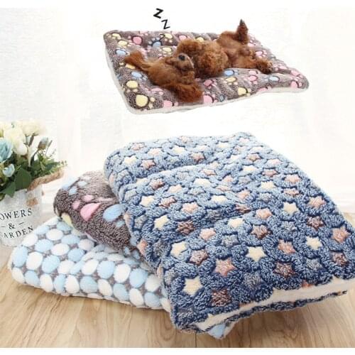Soft Flannel Thickened Pet Soft Fleece Pad Pet Blanket Bed Mat For Puppy Dog Cat Sofa Cushion Home Rug Keep Warm Sleeping Cover