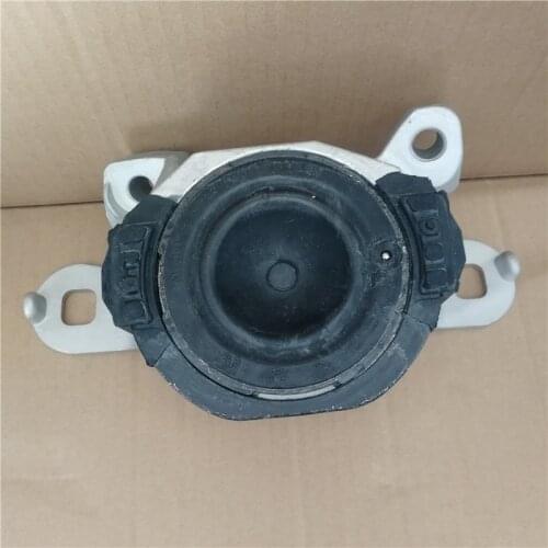 Right Engine foot rubber for V40 S40 C30 C70 2.4 2.5T right engine suport mounting bracket suspension cushion 31262676