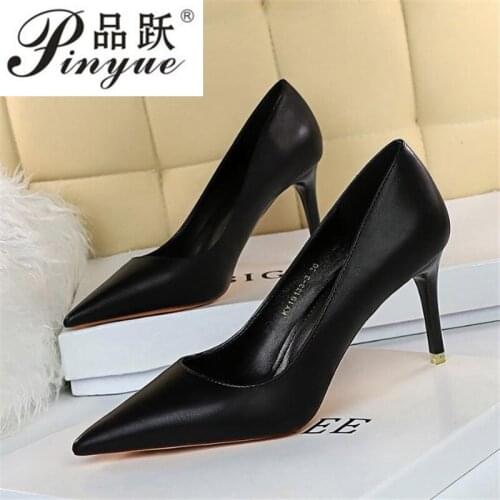 Sexy Nude Color High Heels Fashion 10.5cm 7.5cm Thin Heels Pumps Patent Leather Single Shoes Wedding Banquet Woman Shoes