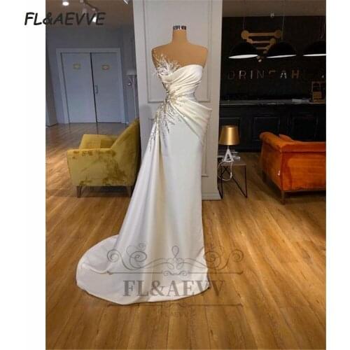 2021 Mermaid Evening Dress White Beads Strapless Sleevesless Lace Up Floor Length Evening Prom Party Gowns