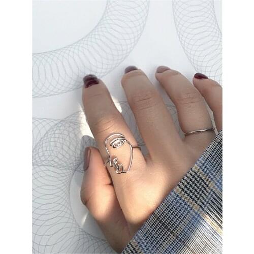 Original Design Popular Human Face Finger Ring Simple Rings for Women Wedding Engagement Jewelry Gifts