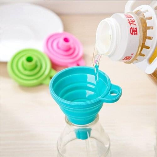 2 Pcs Silicone Mini Funnel Folding Kitchen Wine Funnel Household Oil Pot Liquid Separation Kitchen Tools
