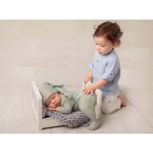 Newborn Posing Detachable Mini Bed Baby Photo Shooting Props Wooden Crib Infant Photograph Photography Accessory