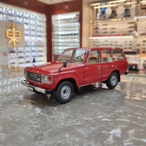 1/64 Kyosho Alloy Car Toyota Cool Road Ze LC60 Simulation Alloy Metal Car Model Gift Collection Ornaments