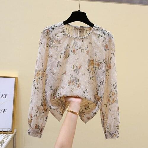 Retro embroidery chiffon blouse long-sleeved top 2021 new spring and autumn loose and thin neckline beaded design trend