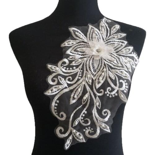 Lace fake collar decoration 3D three-dimensional flower rhinestone pearl embroidery DIY clothing accessories 1 piece for sale