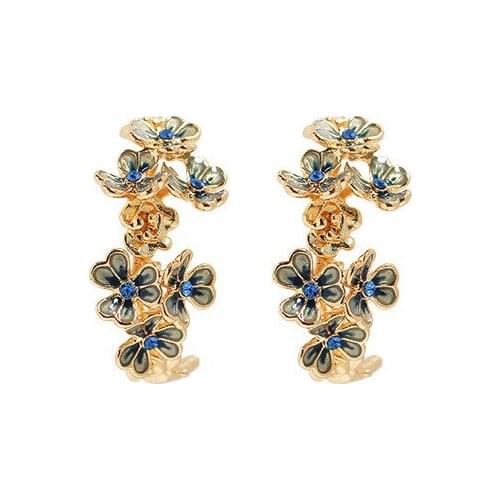 Vintage Elegant Iris Gladdon Jewelry For Women Simple Cute Flower Stud Earring Female Party Accessories Good Gift 2021 New