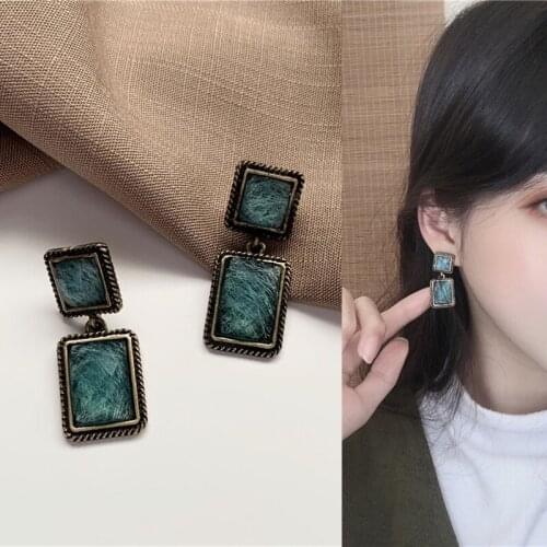 Vintage Baroque Rectangle Square Acrylic Pendant Drop Earrings for Women Girls Teens Ear Jewelry Earrings 2021 Trend New Arrival