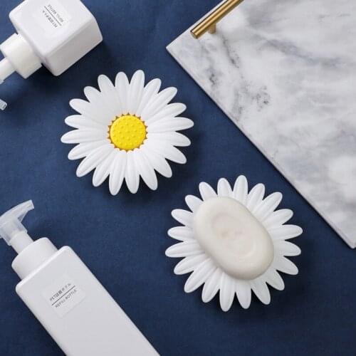 1pcs Small daisy flower Shape Soap Box Dish Storage Plate Tray Bathroom Drain Soap Holder Portable Storage Container Accessories