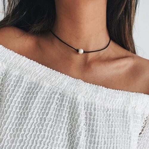 Pearl Decor Choker Necklace Faux Pearl Handmade Fake Leather Rope Necklace Choker Chain Women Jewelry Accessories