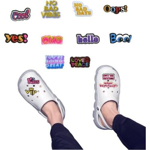50pcs Hot Sayings Shoe Charms Funny Words Text Clog Decorations Kiss Love VIP Wow OMG Cool Hello Shoe Accessories