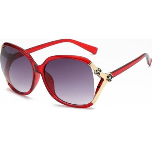 New Fashion Women Sunglasses Female Camellia Design Shade Sun Glasses Large Frame Drivig Travel Spectacles Ladies Sun Eyeglasses