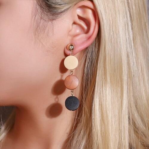 2020 New Fashion Women Drop Earrings Wood Round Hit Color Simple Earrings Gold Color Long Dangle Earrings For Party Club Jewelry