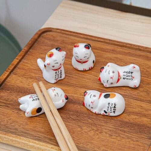 5pcs/set Chopsticks Support Cartoon Crafts on Home Decor Creative Japanese Style Ceramic Chopstick Rack Chopsticks Stand