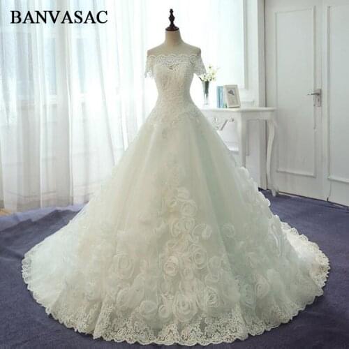 BANVASAC 2017 New Luxury Embroidery Boat Neck Wedding Dresses Short Sleeve Satin Crystals Court Train Lace Bridal Ball Gowns