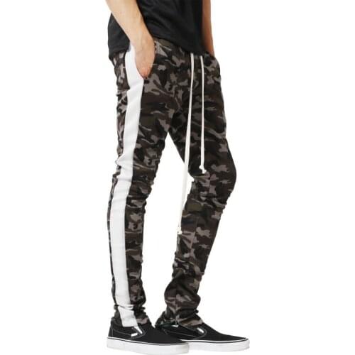 New Side Stripes Camouflage Men Pants Zipper Joggers Pencil Pants Men Hip Hop Sweatpants Pantalon Hombre Streetwear Trousers Men