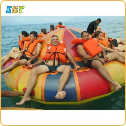 Durable Lake Sea Game Inflatable Spinner Inflatable Water Saturn Inflatable UFO For Water Game