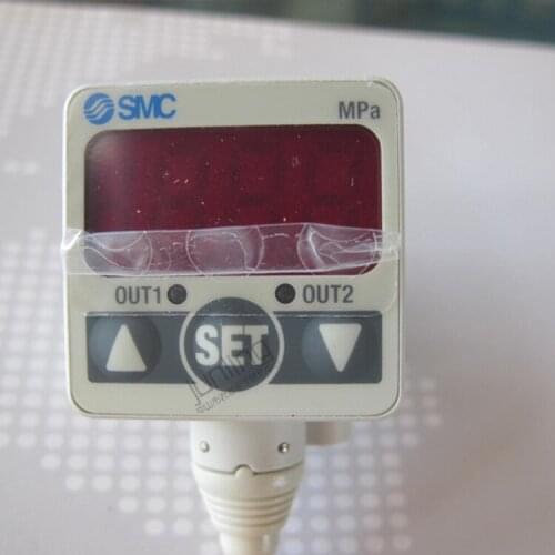 Free Shipping High Quality SMC Pressure Switch Sensor ISE40-T1-22 Digital Pressure Gauge Original Genuine