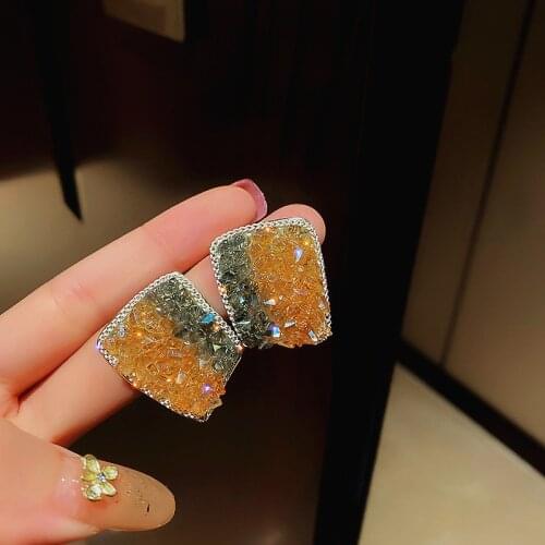 Geometric Gradient Crystal Beads Stud Earrings For Women Girls Fashion Personality Ear Cuff Earings Jewelry