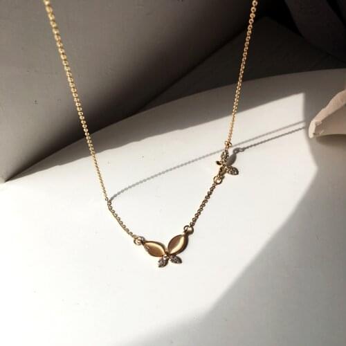 Bilandi Chokers On The Neck