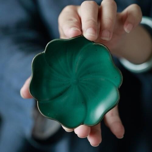 Ceramic Tea Cup Mat Tea Ceremony Creative Japanese Teacup Supporting Zen Home Tea Table Petal Insulation Mat 2pcs Kungfu Tea Set