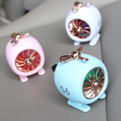 2021 New Small Airplane Car Decoration Air Outlet Aromatherapy Function Car Ornament Interior Freshener Supplies Pendant