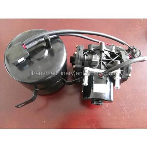 Electric bus vacuum booster brake pump