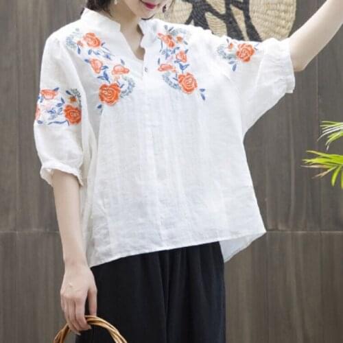 Loose Flower Embroidery Vintage V-Neck Tops Female Cotton Tee Shirt Summer Style Women Tshirt Plus Size Short Sleeve