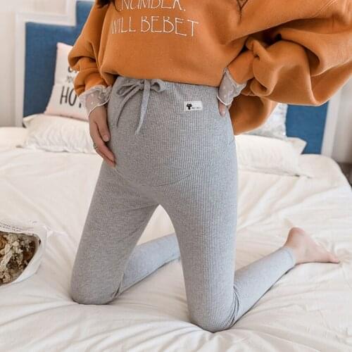 Pregnant womens leggings spring and autumn models pregnant womens feet lift pants striped leggings maternity clothes