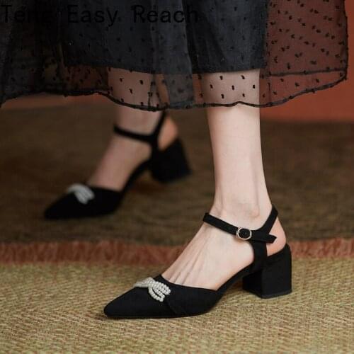 Summer Sandals fashion chunky heels pointed toe pearls beads ankle strap sandals women party shoes plus size commuter Sandals