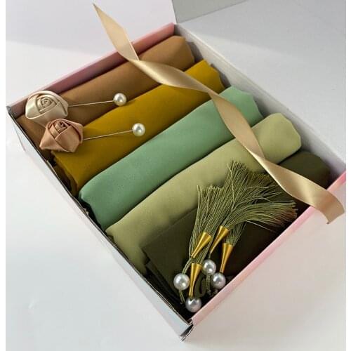 New Elegant Women Custom Hijab Pearls Scarf With Tassel Chiffon Muslim Headscarf Shawl and Wrap Female Foulard Box Stoles