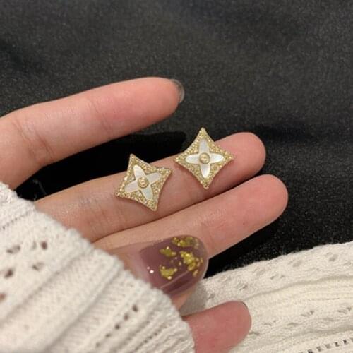 Summer Style 925 Sterling Silver French Natural Shell Four Leaf Clover Stud Earrings For Women Sterling Silver 925 Jewelry 2021