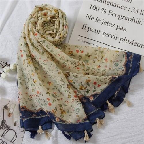 Head scarf 2020 New Fashion women girls spring autumn designer long bohemian ethnic soft print scarf tassels wrap shawl stole