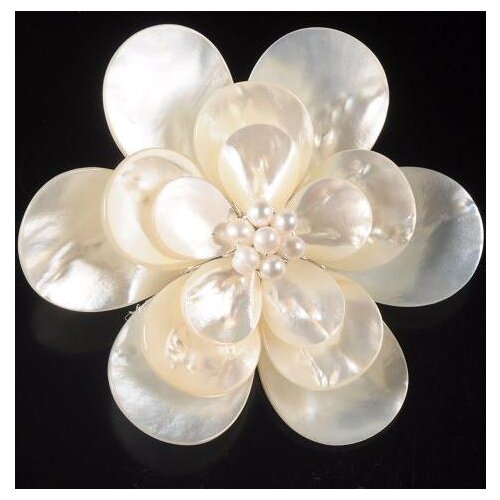 Unique Real Pearl Shell Flower Pin Brooch White Color Handmade Fine Women Jewelry Wedding Birthday Party Girl Gift