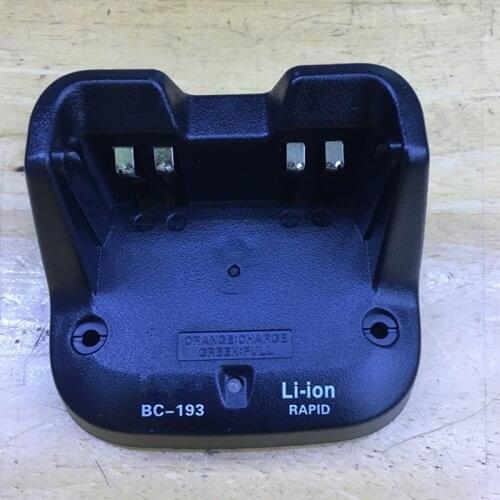 Only base desktop charger BC-193 BC193 for ICOM IC-V8E V80 F3003 F3002 F4001 IC-T70A etc walkie talkie