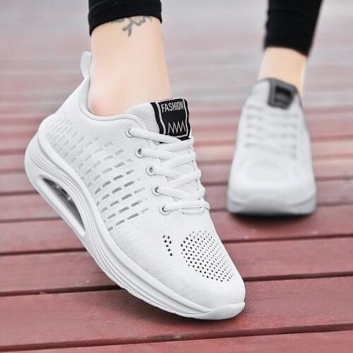New Style Ladies Mesh Breathable Sneakers Thick Bottom Cushion Casual Shoes Women Flat Shoes Comfortable Women Vulcanized Shoes