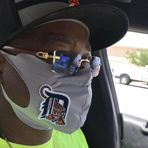 2020 Fashion Vintage Rectangle Rimless Sunglasses New Men Small Sunglasses Shades Luxury Brand Metal Sunglass UV400 Eyewear 7533