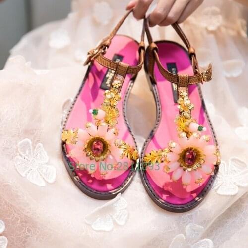 Crystal Flower T Strap Flat With Sandals Ankle Buckle Round Toe Summer Casual Travel Beach Shoes Rhinestone Luxury Summer Sandal