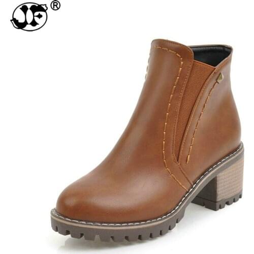 2019 Chunky Women Boots Short Plush Square Heels Ankle Boots Round Toe Zippers Spring and Autumn Ladies Shoes Size 34-43 th78