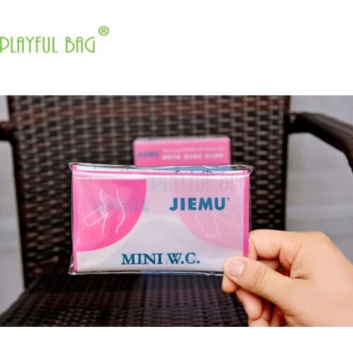 Emergency emergency men and women general urine bag 700ml portable urine bag vomiting bag traveling cars pregnant woman use